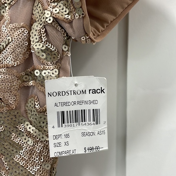 Dress The Population Mini Sequence Dress.  Gold, pale pink XS, new with tags - Picture 4 of 9